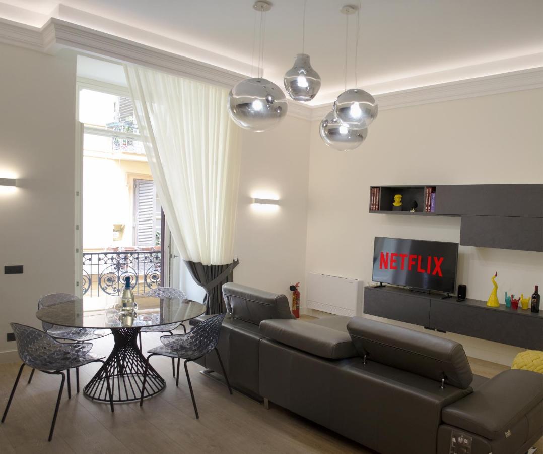 Fafgrandsuitenapoli Экстерьер фото